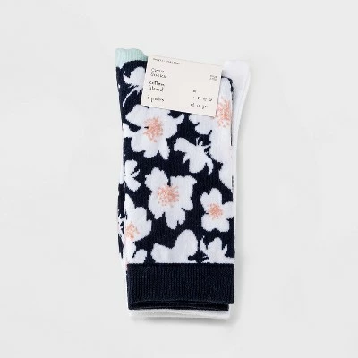 Women's Floral 3pk Crew Socks - A New Day™ Navy/Ivory 4-10 3 Women's Floral 3pk Crew Socks - A New Day™ Navy/Ivory 4-10