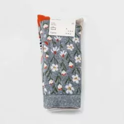 Women's Daisy 3pk Crew Socks - A New Day™ Gray/Ivory 4-10