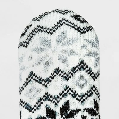 Women's Snowflake Double Lined Cozy Booties with Grippers - A New Day™ Ivory 4-10 6 Women's Snowflake Double Lined Cozy Booties with Grippers - A New Day™ Ivory 4-10 - Image 4