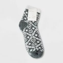 Women's Geo Double Lined Cozy Ankle Socks - A New Dayâ„¢ 4-10 Red