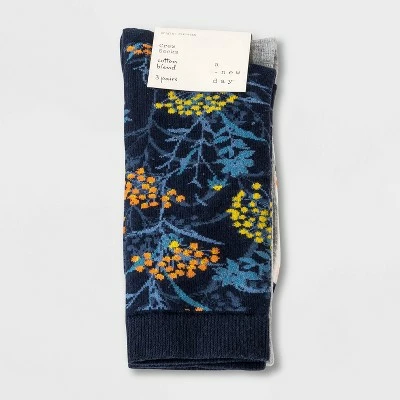 Women's Floral Fall Berries 3pk Crew Socks - A New Day™ Navy 4-10 3 Women's Floral Fall Berries 3pk Crew Socks - A New Day™ Navy 4-10
